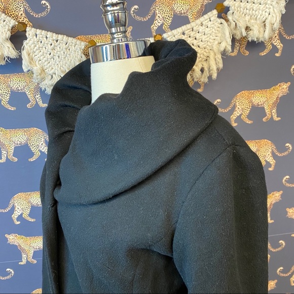 Fleurette Wool Jacket - Picture 2 of 6